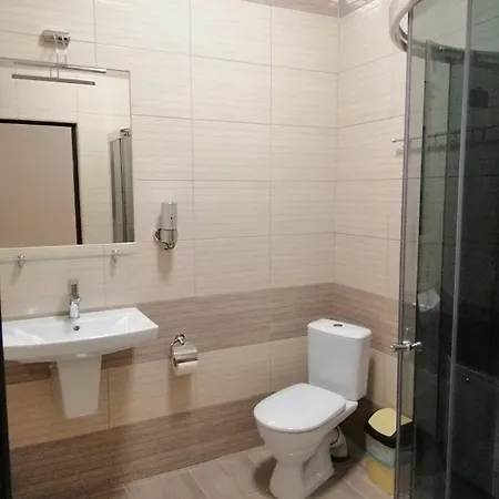 아파트 2 Bedrooms 150m From Opera House 리비프